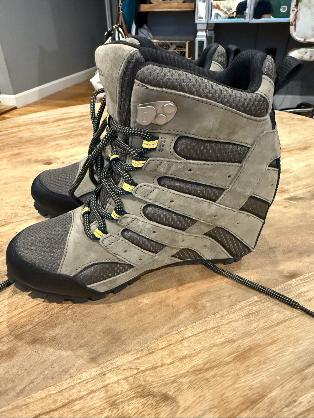 Merrell Women's Lace-Up Wedge Hiking Boots in Gray Suede and Black